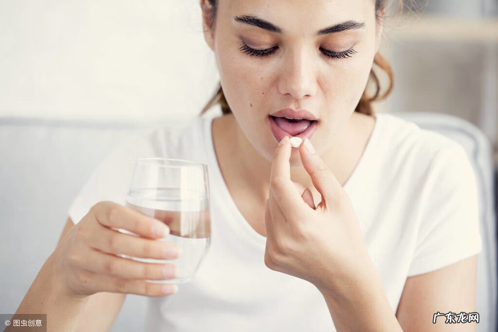 月经提前七天怎么回事 每个月月经提前七天正常吗