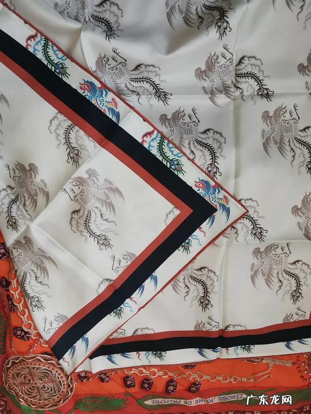 世界著名服装设计师及作品 服装设计师品牌有哪些