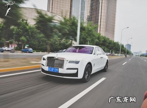 劳斯莱幻影和古斯特区别大吗 买古斯特自己开