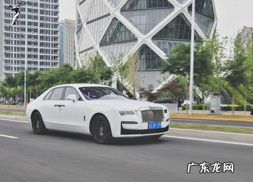 劳斯莱幻影和古斯特区别大吗 买古斯特自己开