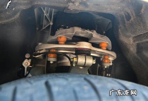 劳斯莱幻影和古斯特区别大吗 买古斯特自己开