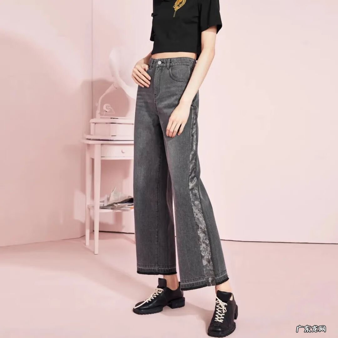 衣品天成牌子是什么档次 衣品天成啥意思