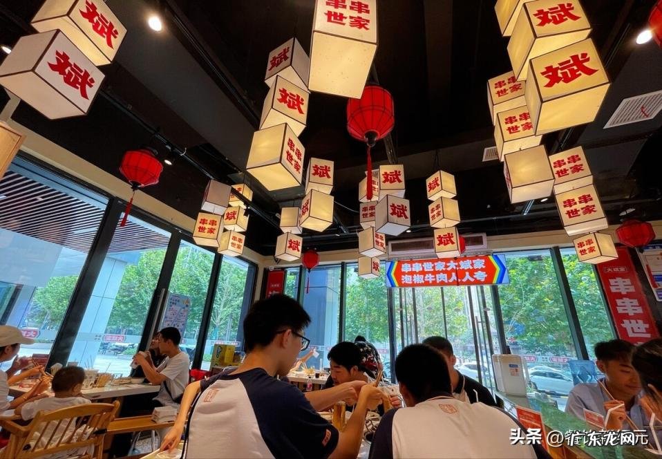 人们不爱吃海底捞的原因是，人们为啥不爱吃海底捞了