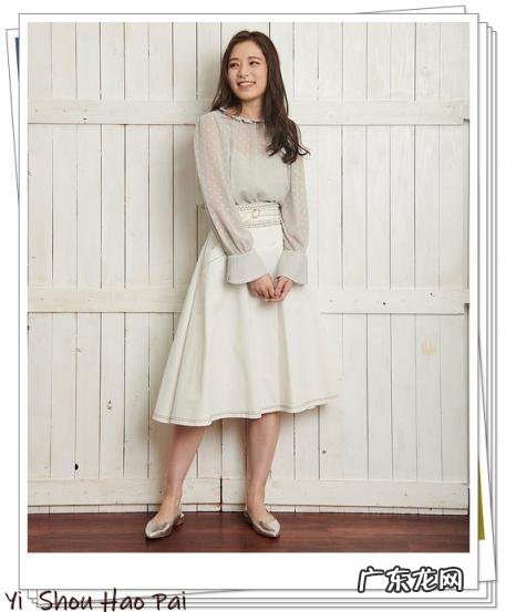 服装店灰色和什么颜色搭配 服装店灰色配色效果图大全图片