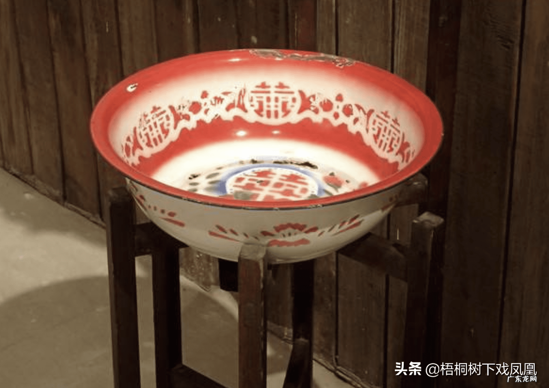 风水摆件梯子 门口梯子有什么风水