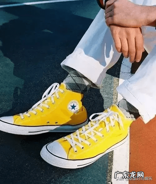 高帮篮球鞋怎么穿 高帮鞋怎么穿?