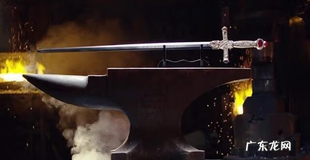 纳维怎么拿到格兰芬多剑的 格兰芬多剑为什么在贝拉