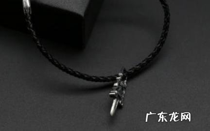 黑色手绳佩戴禁忌 黑色手绳佩戴禁忌图片