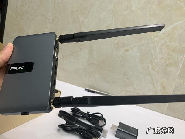 迷你投影仪怎么连接手机 投影仪怎么连hdmi