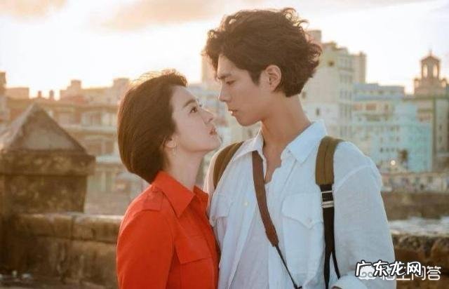 宋慧乔身材不完美衣品超赞，小个子女生裙装怎么穿才显瘦显高？