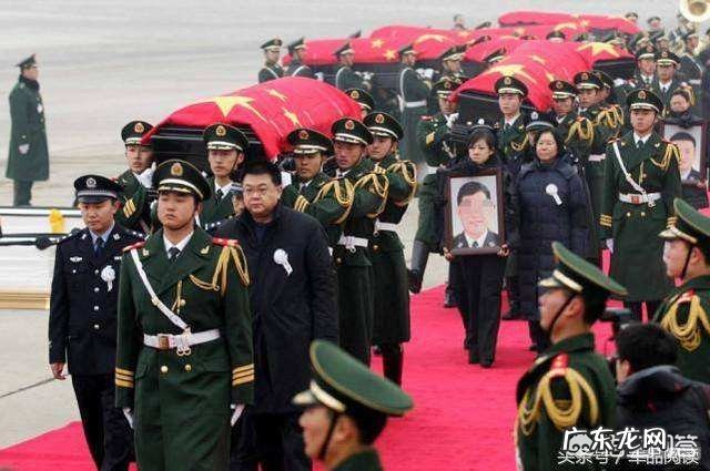 今日清明节有哪些奠怀烈士的诗词?