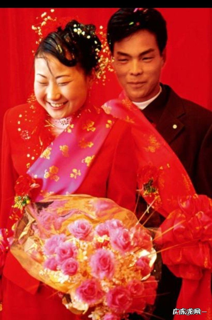 嫁给一个有钱的老公,是否就幸福了?