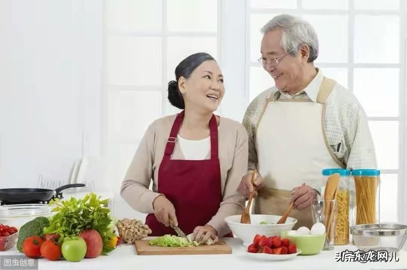 七十多岁的人找老伴，是结婚好还是不结婚好？