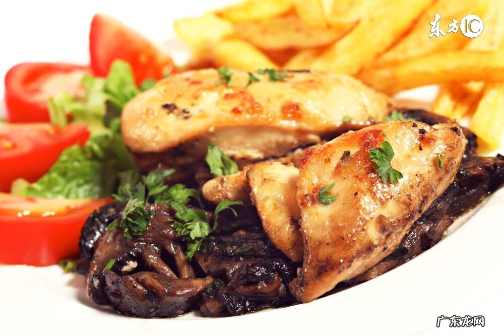 怎样能让胸变大一点 怎么可以让胸大