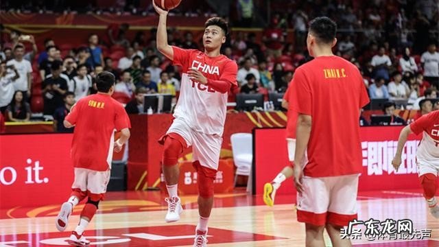 怎么可以成为郭艾伦、张镇麟、赵继伟、胡明轩、赵睿或者徐杰的女朋友？