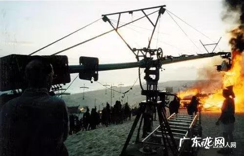 摇臂摄像机图片 摇臂摄像师