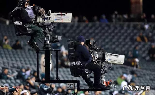 摇臂摄像机图片 摇臂摄像师