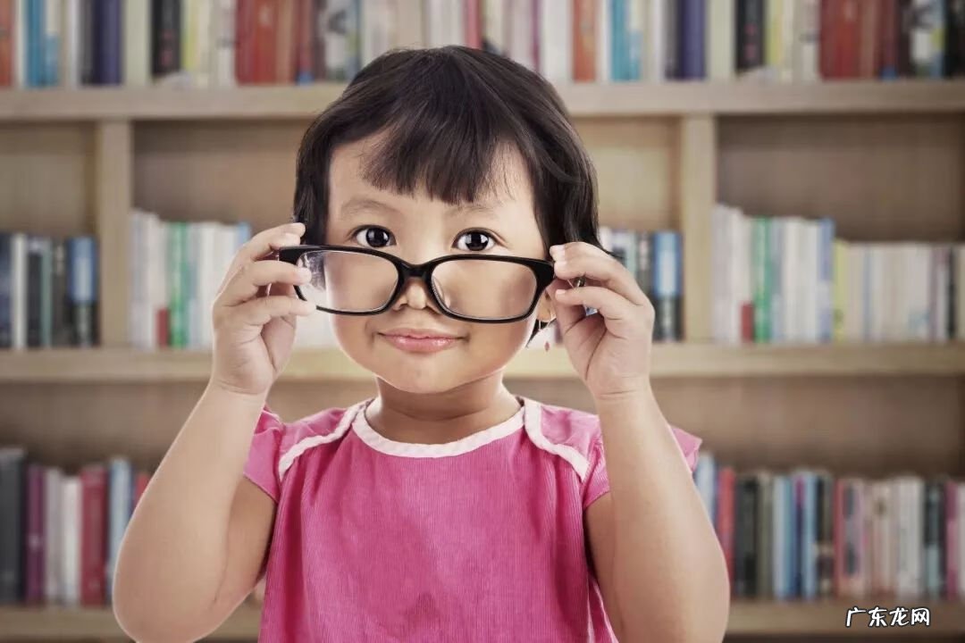 儿童近视原因 小儿近视