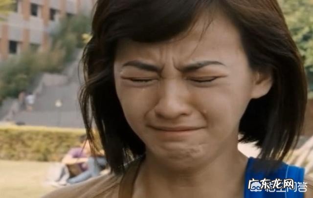 分手后还是会梦见前任,是该放下还是该在等等对方?