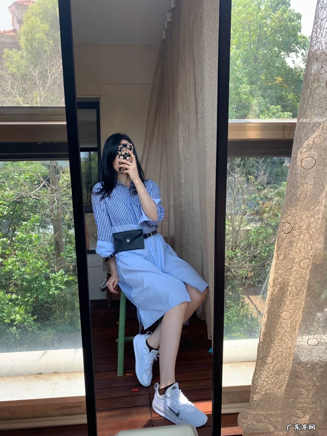 初夏如何搭配衬衫裙,有哪些时髦又实用的穿法?