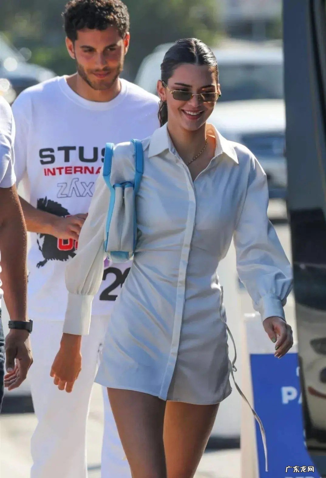 初夏如何搭配衬衫裙,有哪些时髦又实用的穿法?