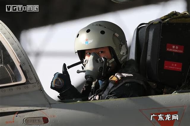 锁定现代空战 锁定现代空战怎么操作