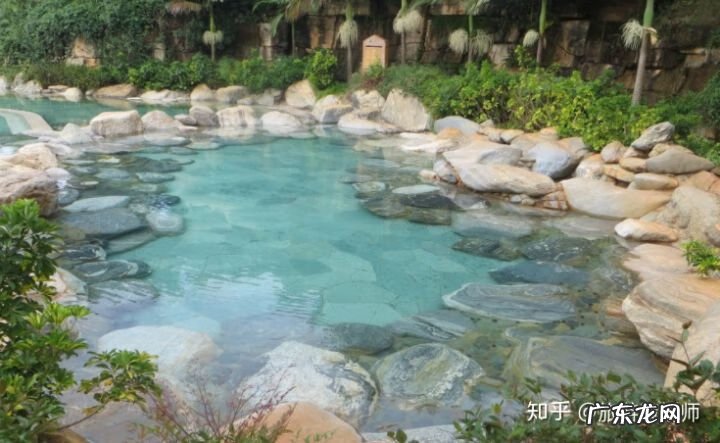 去泡温泉需要带什么 泡温泉要带什么去