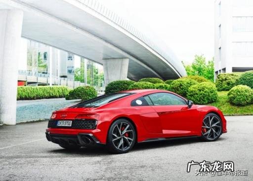 奥迪r8价格及图片 报价 奥迪r8是中置后驱吗