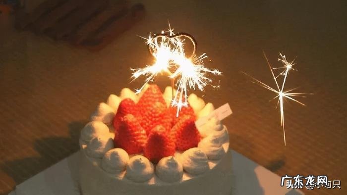 生日快乐图片大全大图 爸爸生日九宫格图