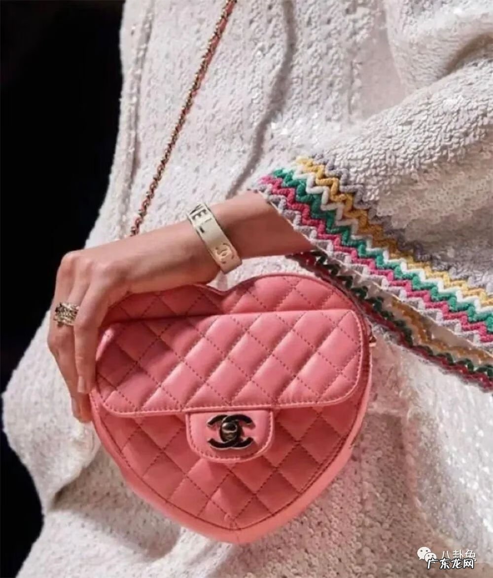 香奈儿手提包价格 香奈儿包包售价