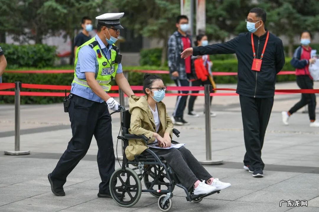 四方游戏官网 征战四方什么意思