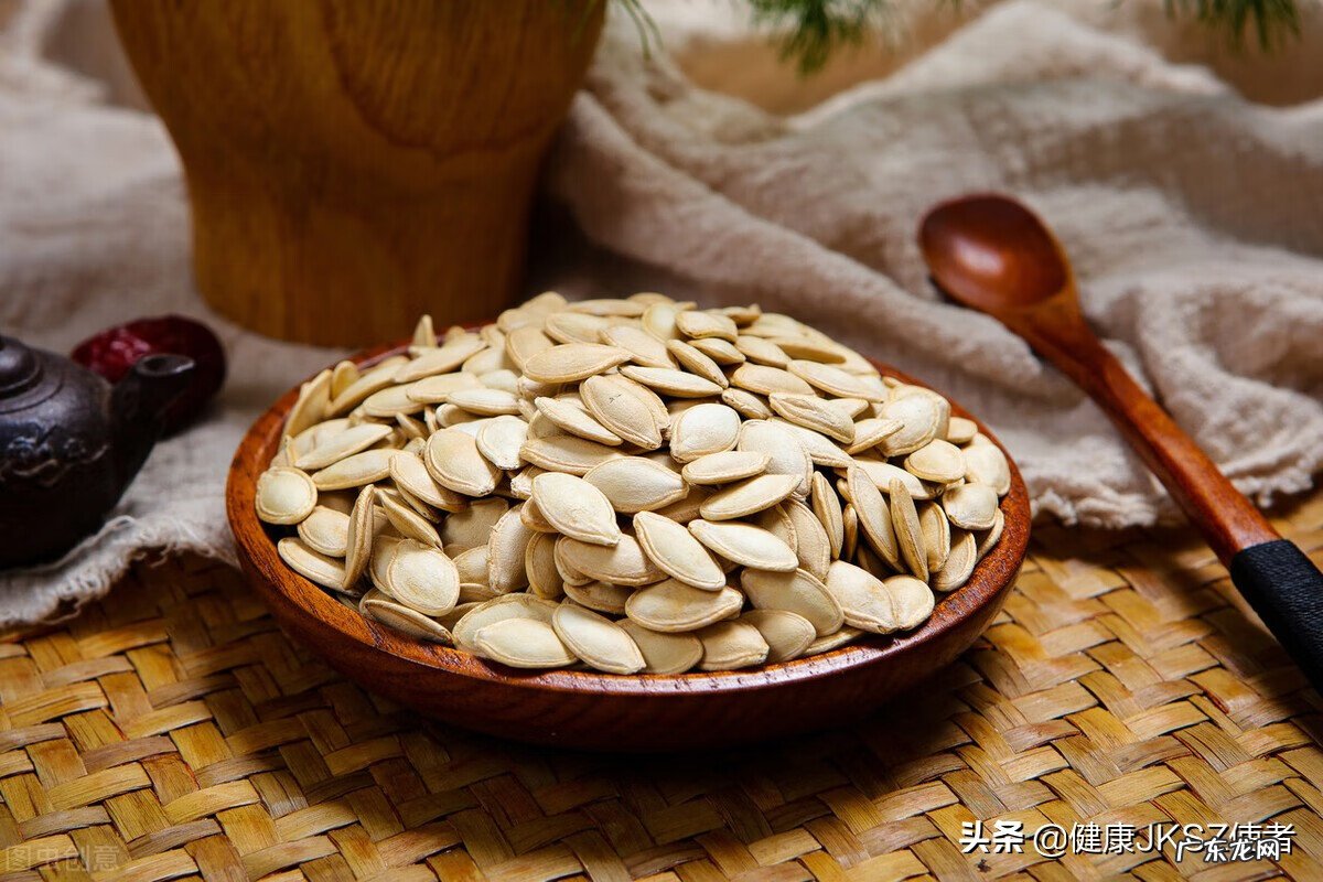 南瓜子的五大功效 南瓜子的功效和作用
