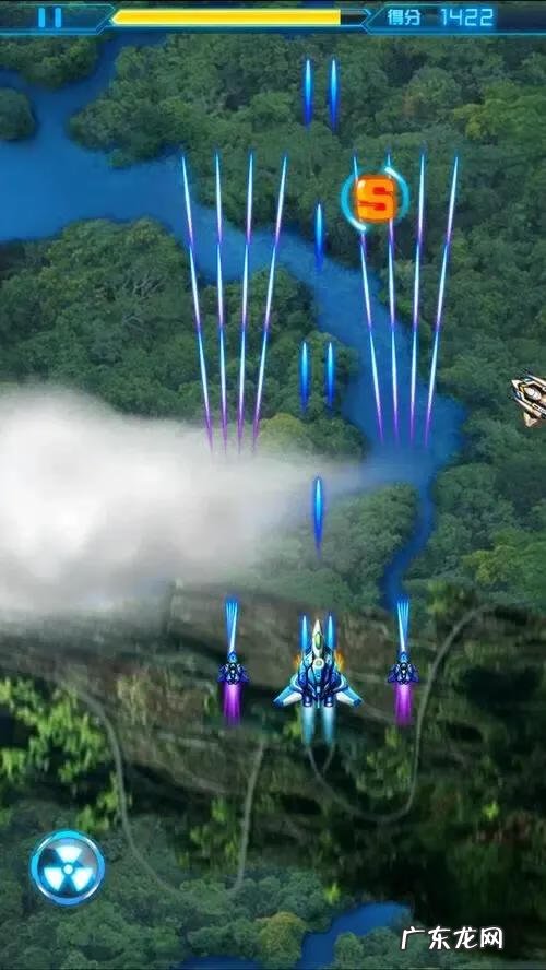 单机战机游戏 雷霆战机游戏