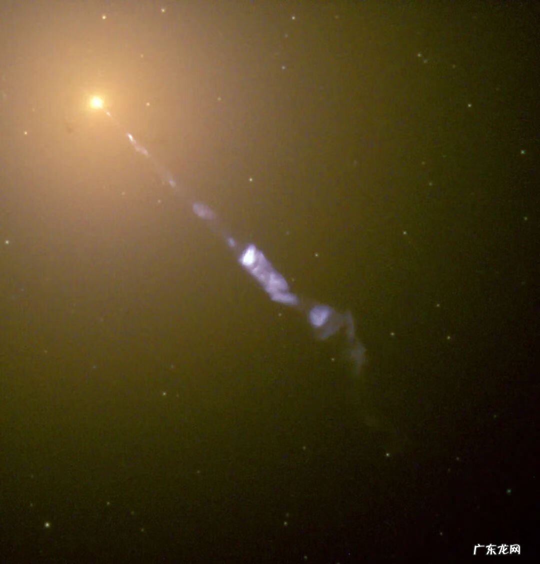 黑洞里面有什么? 黑洞什么颜色