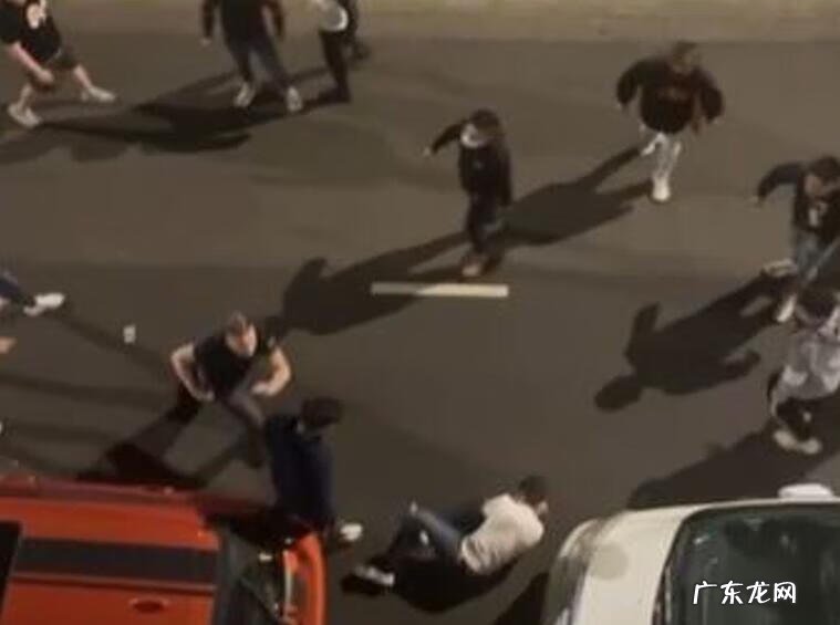 大混战 街头大混战