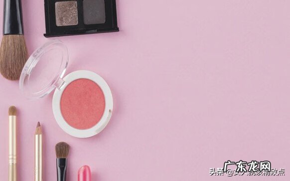 化妆品店需要的设备 怎么开化妆品店