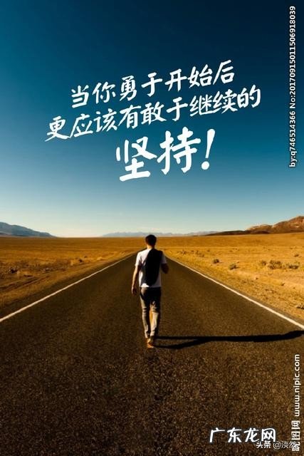 当今社会是应该读万卷书还是行万里路?你怎么看?