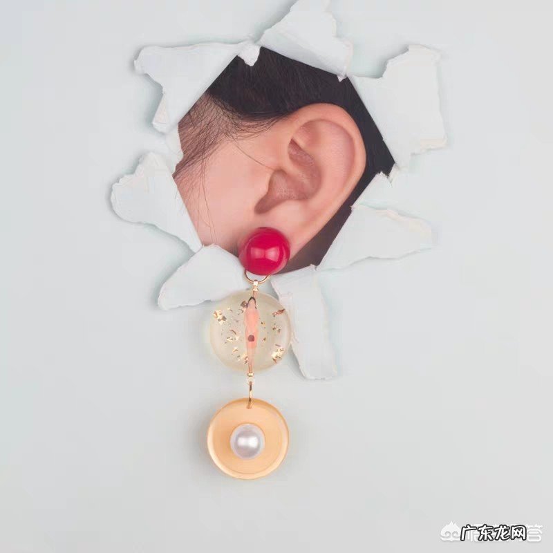 怎样挑选耳饰？