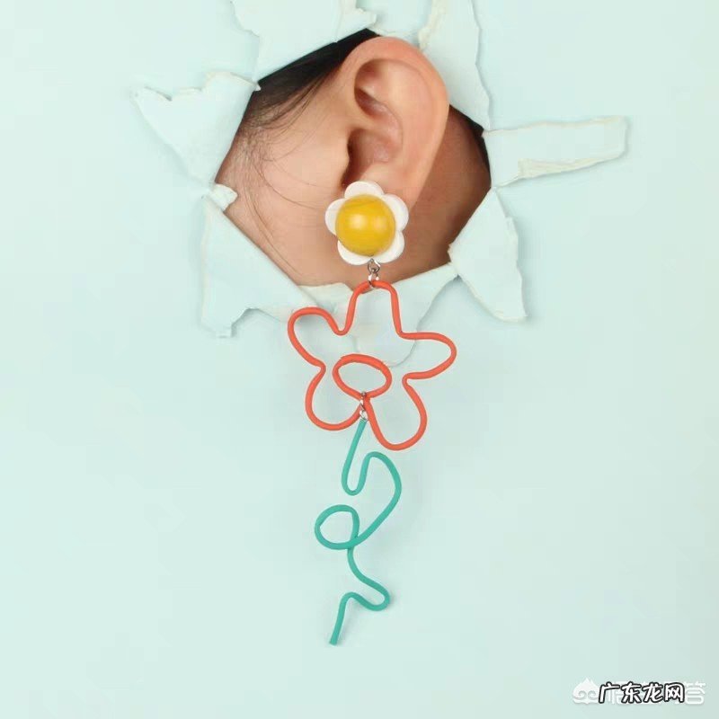 怎样挑选耳饰？
