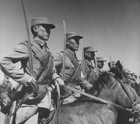 为什么在日本全面侵华战争四年半之后,国民政府才对日正式宣战?