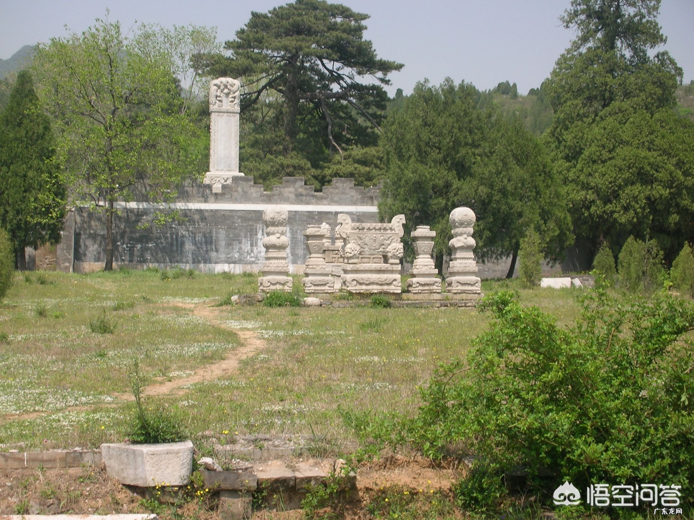 崇祯帝自缢于煤山，为何最后还能葬于明十三陵？
