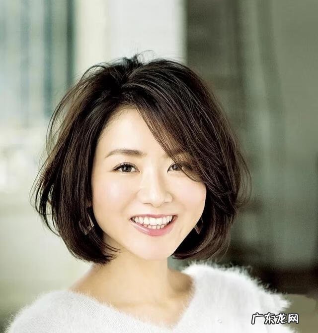 什么发型适合圆脸 圆形脸适合什么发型图片