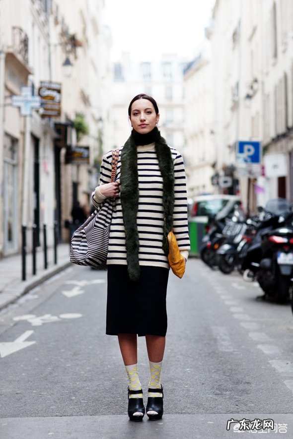 女生怎么搭配出英伦风?