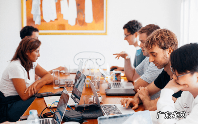 送外卖能挣多少钱一个月 送外卖一个月能赚多少钱