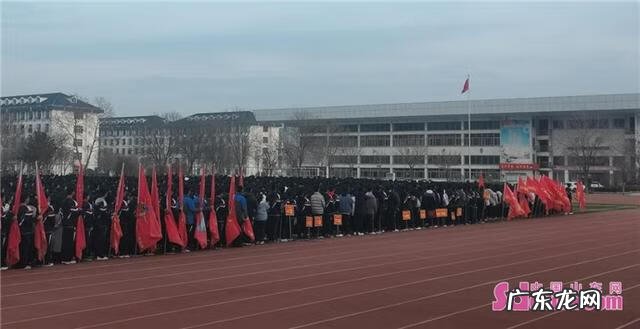 升旗仪式国旗下讲话演讲稿 升旗演讲稿六年级