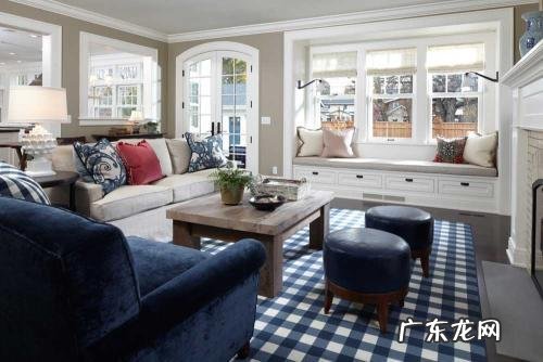 商场门口的柱子叫什么 商场边柜有柱子风水怎么看