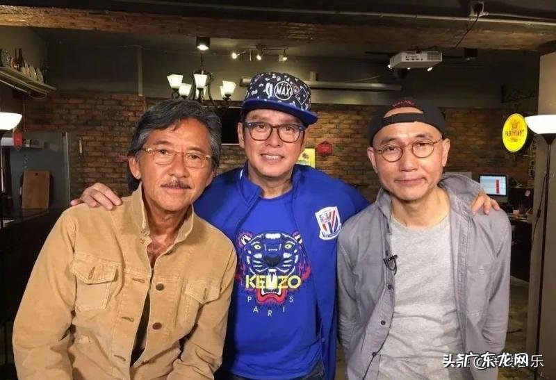 简单爱心所爱是什么歌里的歌词 简单爱心所爱是什么歌名歌词是什么意思