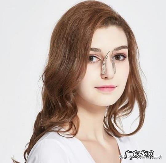 好多妹子都说自己天天敲山根捏鼻梁之后鼻子变挺了,这真的不是做梦么?