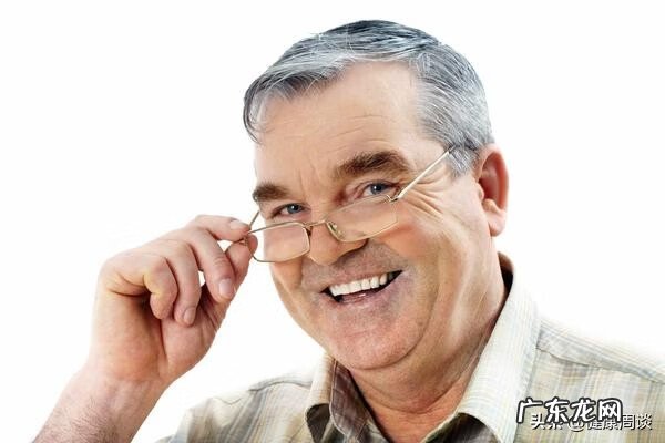 喝牛奶的好处与功效 喝牛奶对身体有哪些好处