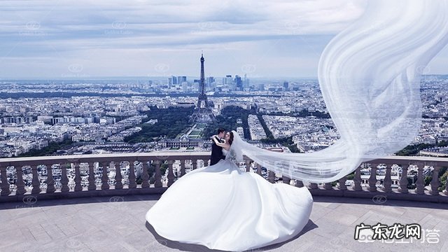 想拍美美的婚纱照,婚纱礼服该如何选择?